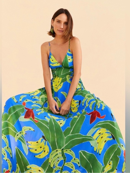 FARM Rio Dresses & Skirts - Farm Rio Blue Tropical Banana Print Maxi Dress 🍌
